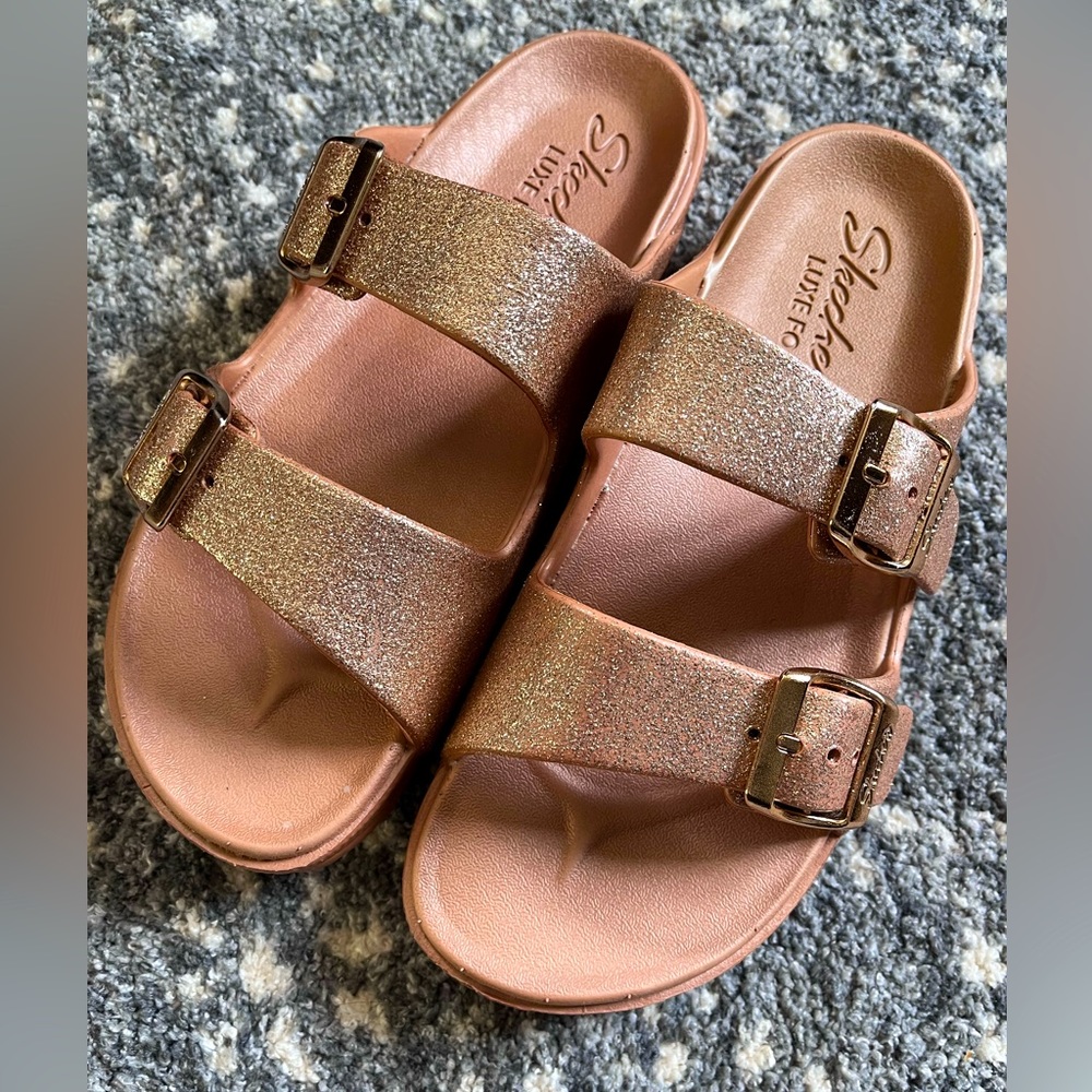 Sketchers Womens Sandals